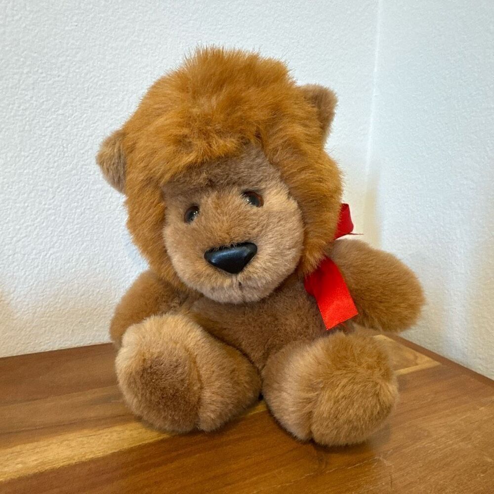 Vintage gund 1979 lion plush toy